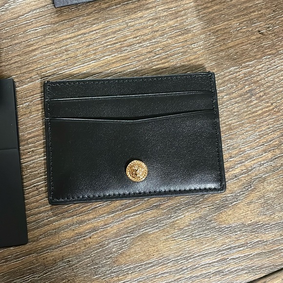Versace card holder - Picture 3 of 6
